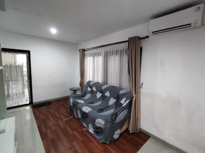 Rumah Disewakan di Cluster Patio Lippo Cikarang